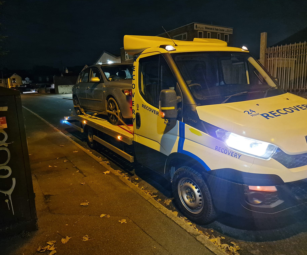 vehicle recovery specialists in Gloucestershire